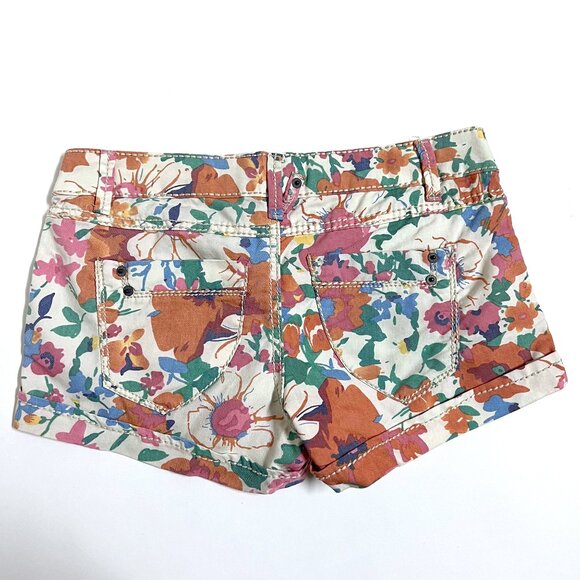 Rue21 Floral Denim Shorts (size 5/6) - Picture 2 of 8